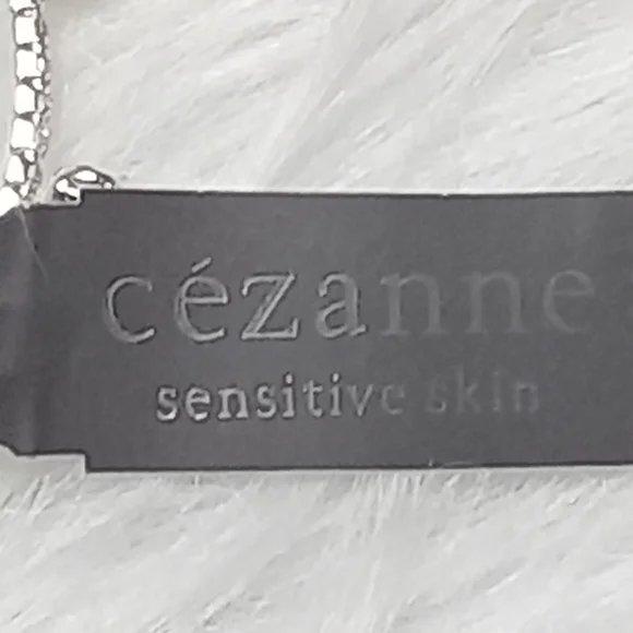 🤍New Silver and Crystal Bracelet 🤍 - Picture 4 of 4